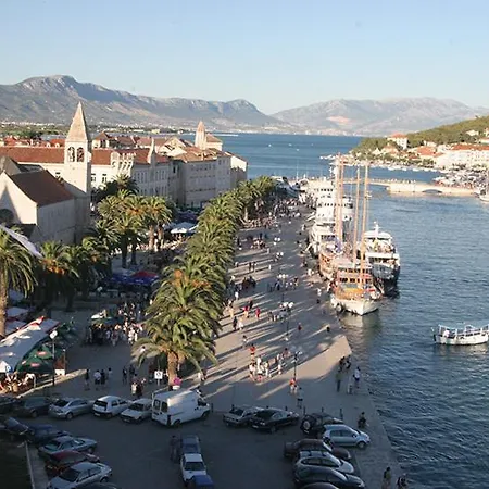 Mamut Appartement Trogir