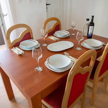 Mamut Apartamento Trogir