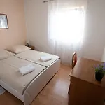 Mamut Apartment
