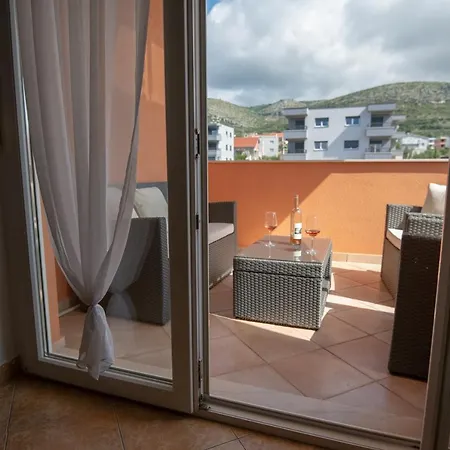 Mamut Apartman Trogir