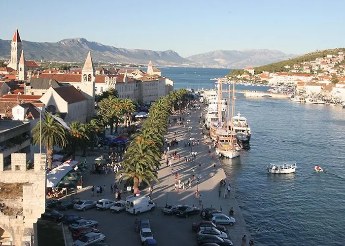 Mamut Apartman Trogir